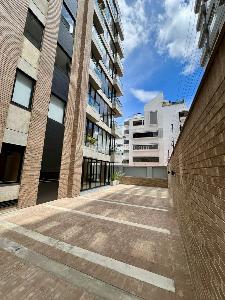 Apartamento en venta en Chico, Bogotá · foto 3 de 12