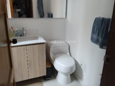 Apartamento de 2 alcobas en venta en Chico Norte, Bogotá, 112 m² · foto 4 de 19