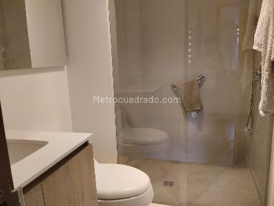 Apartamento de 2 alcobas en venta en Chico Norte, Bogotá, 112 m² · foto 5 de 19