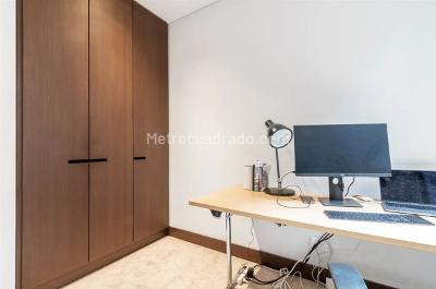 Apartamento en venta en Los Rosales, Bogotá · foto 12 de 17