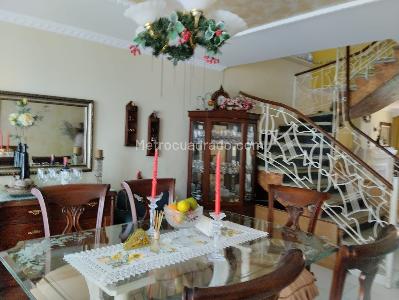 Casa de 4 alcobas en venta en Park Way, Bogotá, 289 m² · foto 3 de 13