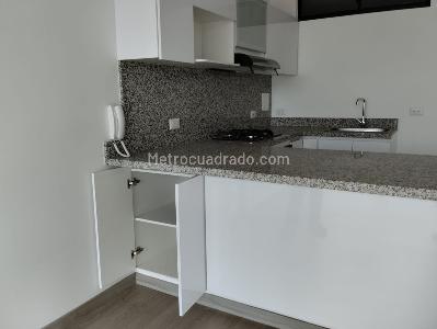 Apartamento de 1 alcoba en venta en Cedritos, Bogotá, 57 m² · foto 2 de 20