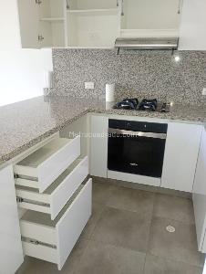 Apartamento de 1 alcoba en venta en Cedritos, Bogotá, 57 m² · foto 3 de 20