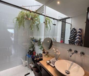 Apartamento de 2 alcobas en venta en Antiguo Contry, Bogotá, 148 m² · foto 16 de 20