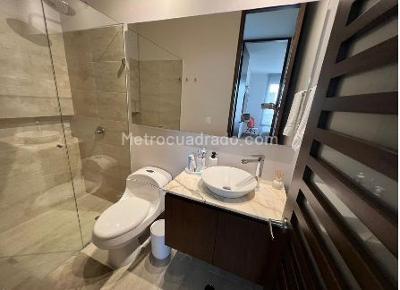 Apartamento de 2 alcobas en venta en Reserva Del Chico, Bogotá, 120 m² · foto 12 de 20