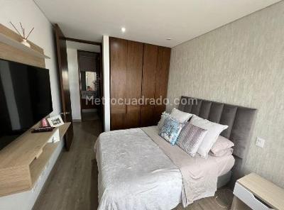 Apartamento de 2 alcobas en venta en Reserva Del Chico, Bogotá, 120 m² · foto 8 de 20