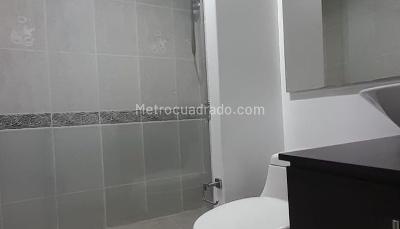 Apartamento en venta en Santa Barbara Central, Bogotá · foto 2 de 8