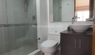 Apartamento en venta en Santa Barbara Central, Bogotá · foto 6 de 8
