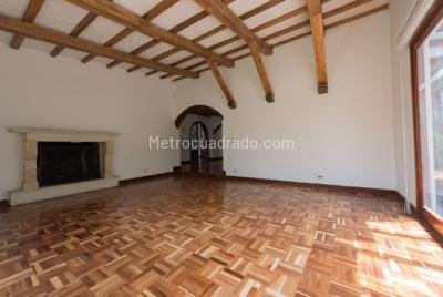 Casa de 3 alcobas en venta en Santabarbara, Bogotá, 594 m² · foto 11 de 19