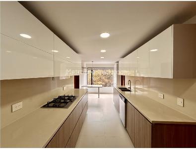 Apartamento de 3 alcobas en venta en La Cabrera, Bogotá, 250 m² · foto 9 de 20