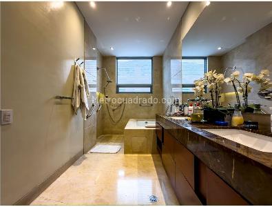 Apartamento de 3 alcobas en arriendo en Chico Reservado, Bogotá, 240 m² · foto 12 de 20