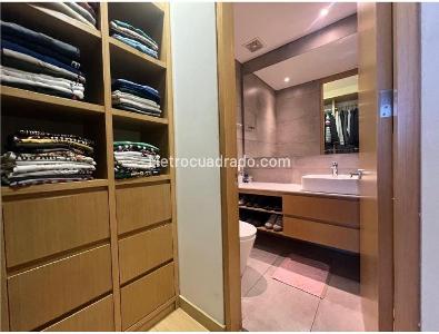Apartamento de 2 alcobas en venta en Chico, Bogotá, 78 m² · foto 8 de 14