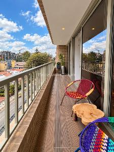 Apartamento de 2 alcobas en venta en Chico Norte, Bogotá, 106 m² · foto 9 de 20