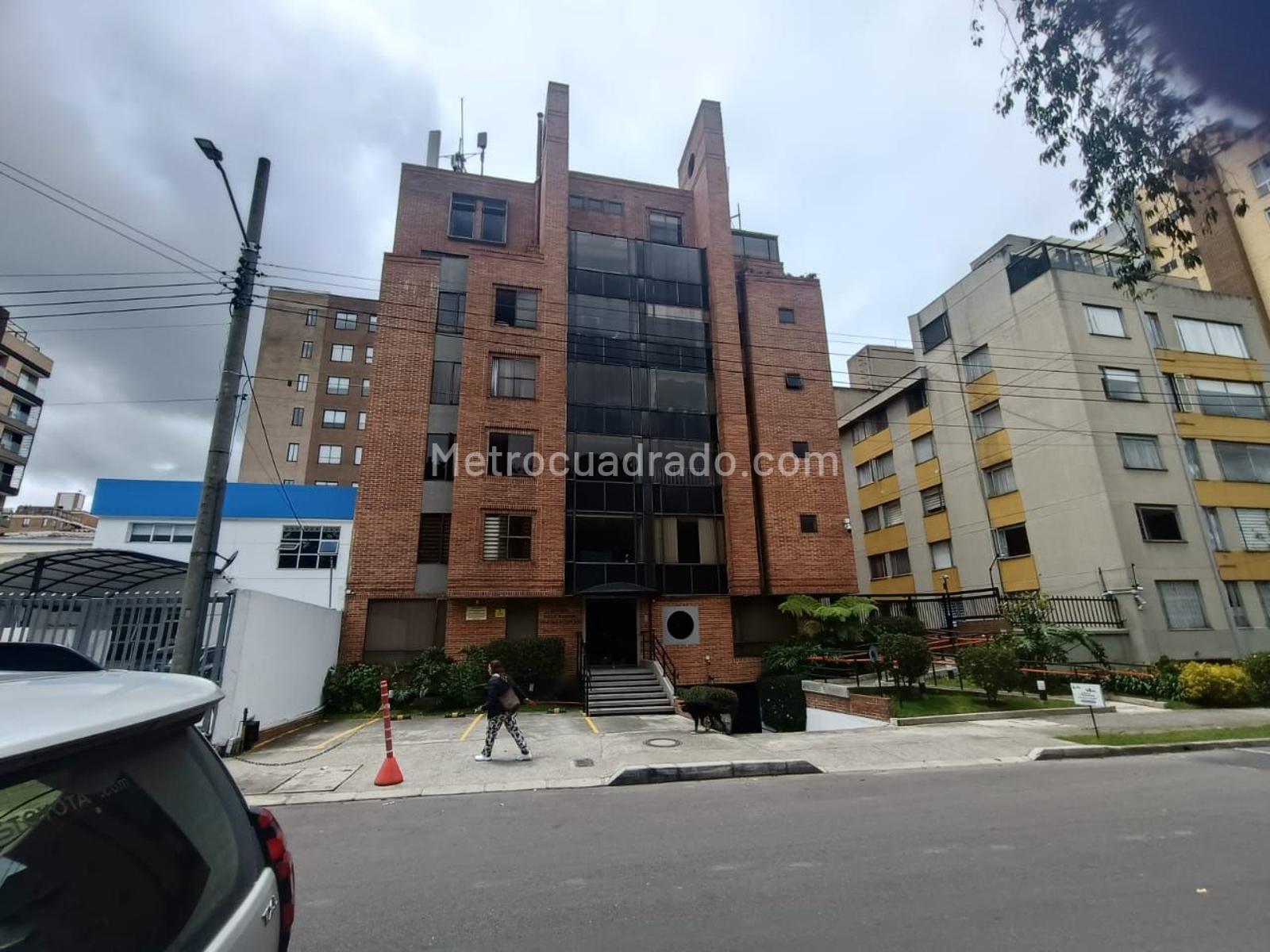 Apartamento en Venta  CAOBOS CEDRITOS