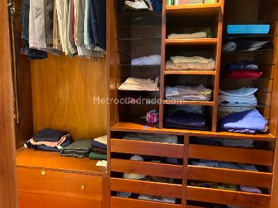 Apartamento de 3 alcobas en venta en Santa Barbara Alta, Bogotá, 275 m² · foto 9 de 20