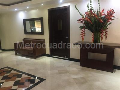Apartamento de 3 alcobas en venta en Carolina Country Club, Bogotá, 170 m² · foto 2 de 14
