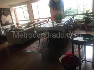Apartamento de 3 alcobas en venta en Carolina Country Club, Bogotá, 170 m² · foto 4 de 14