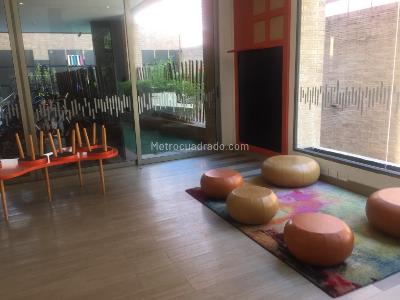 Apartamento de 2 alcobas en venta en Chico Reservado, Bogotá, 124 m² · foto 14 de 19