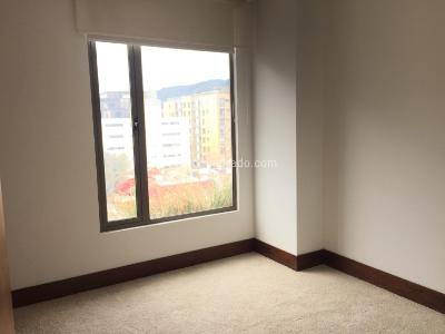 Apartamento de 2 alcobas en venta en Chico Reservado, Bogotá, 124 m² · foto 6 de 19