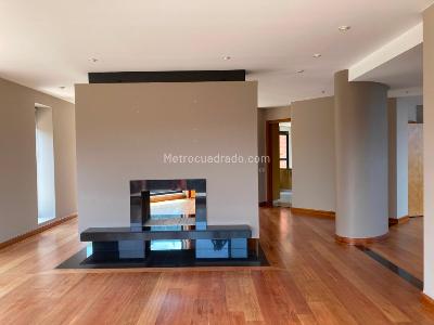 Apartamento de 4 alcobas en venta en Santa Bárbara Alta, Bogotá, 530 m² · foto 13 de 20