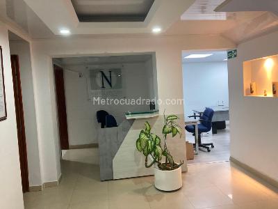 Casa de 5 alcobas en venta en Santa Margarita, Bogotá, 380 m² · foto 2 de 20