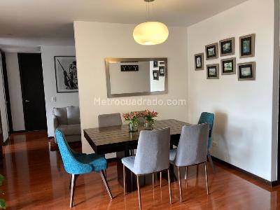 Apartamento de 3 alcobas en venta en Cedritos, Bogotá, 99 m² · foto 3 de 19