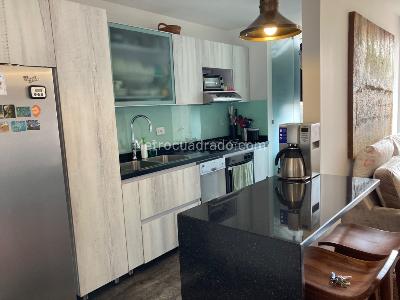Apartamento de 3 alcobas en venta en Cedritos, Bogotá, 99 m² · foto 5 de 19