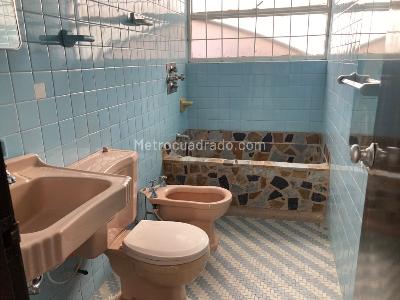 Casa de 4 alcobas en venta en Los Andes Barrios Unidos, Bogotá, 192 m² · foto 14 de 20