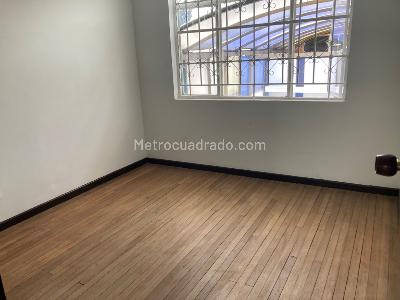 Casa de 4 alcobas en venta en Los Andes Barrios Unidos, Bogotá, 192 m² · foto 15 de 20