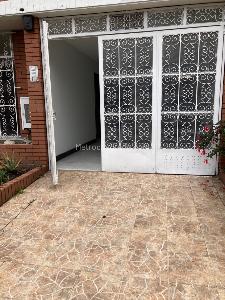 Casa de 4 alcobas en venta en Los Andes Barrios Unidos, Bogotá, 192 m² · foto 2 de 20
