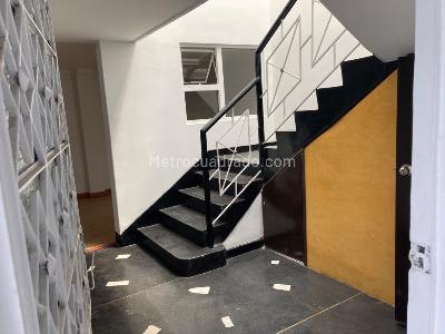 Casa de 4 alcobas en venta en Los Andes Barrios Unidos, Bogotá, 192 m² · foto 18 de 20