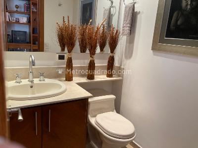 Apartamento de 2 alcobas en venta en Guadalquivir, Bogotá, 262 m² · foto 9 de 17