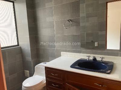 Apartamento de 3 alcobas en venta en Montearroyo Norte, Bogotá, 250 m² · foto 12 de 14