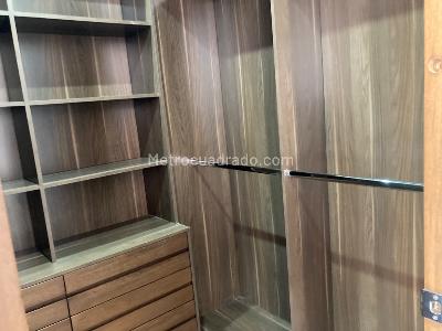 Apartamento de 3 alcobas en venta en La Carolina, Bogotá, 340 m² · foto 11 de 19