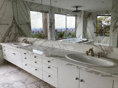 Apartamento en venta en Santa Barbara Alta, Bogotá · foto 18 de 19