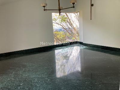 Apartamento en venta en Santa Barbara Alta, Bogotá · foto 8 de 19