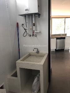Apartamento de 3 alcobas en venta en Cerros De Suba, Bogotá, 157 m² · foto 15 de 18