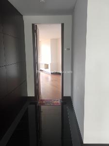 Apartamento de 3 alcobas en venta en Cerros De Suba, Bogotá, 157 m² · foto 2 de 18