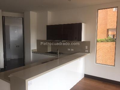 Apartamento de 3 alcobas en venta en Cerros De Suba, Bogotá, 157 m² · foto 3 de 18