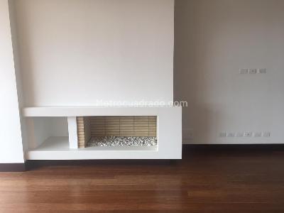 Apartamento de 3 alcobas en venta en Cerros De Suba, Bogotá, 157 m² · foto 5 de 18