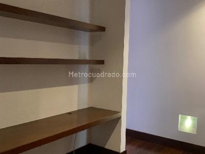 Apartamento de 3 alcobas en arriendo en Chico Reservado, Bogotá, 167 m² · foto 4 de 20