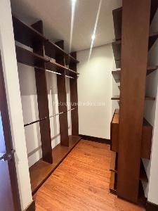 Apartamento de 3 alcobas en arriendo en Chico Reservado, Bogotá, 167 m² · foto 11 de 20