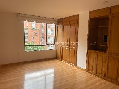 Apartamento de 3 alcobas en venta en Remanso De Santa Cruz, Bogotá, 174 m² · foto 8 de 14