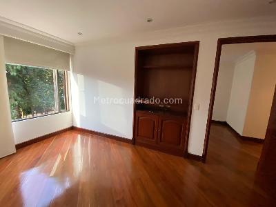 Apartamento en venta en Chico Navarra, Bogotá · foto 14 de 19