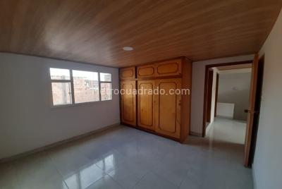 Casa de 5 alcobas en venta en Bogotá, 207 m² · foto 13 de 20