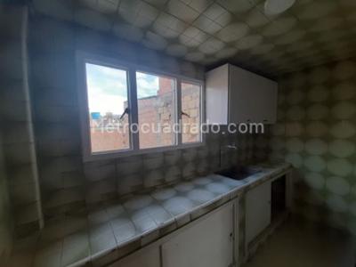 Casa de 5 alcobas en venta en Bogotá, 207 m² · foto 7 de 20