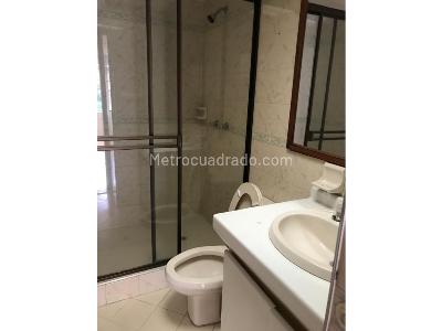 Apartamento de 3 alcobas en venta en Usaquen, Bogotá, 225 m² · foto 3 de 14