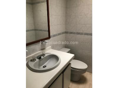 Apartamento de 3 alcobas en venta en Usaquen, Bogotá, 225 m² · foto 5 de 14