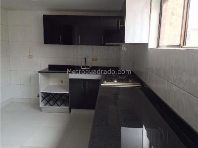 Apartamento de 3 alcobas en venta en Usaquen, Bogotá, 225 m² · foto 10 de 14