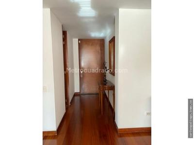 Apartamento en venta en Santa Barbara Central, Bogotá · foto 10 de 19